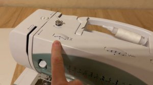 Настраиваем прямую строчку на бытовой швейной машине Bernette Milan 5