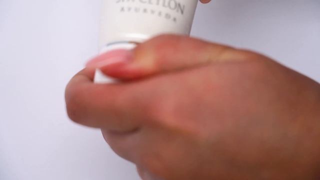 Натуральная очищающая пенка для лица "БЕЛЫЙ ЖАСМИН" 100 ml / Spa Ceylon смотреть онлайн