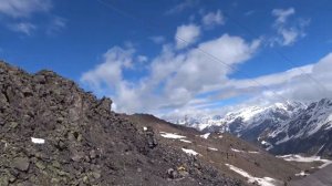 Гора Эльбрус с ребенком: Обзор, Канатная дорога, Цены, Виды, Заснеженные горы Эльбруса