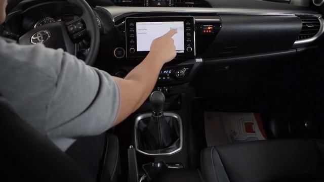 Conecta tu Android a la Hilux 2022 смотреть онлайн
