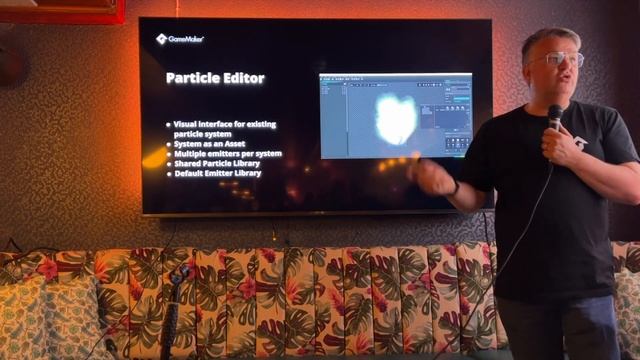 GMMeetup #14 - Russell Kay - GameMaker's Roadmap смотреть онлайн