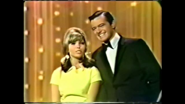 NANCY SINATRA AND ROBERT GOULET - Songs about shoes (1966) смотреть онлайн