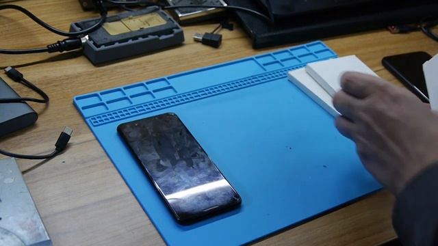 оригинальные акумуляторы GOOGLE PIXEL 3 смотреть онлайн