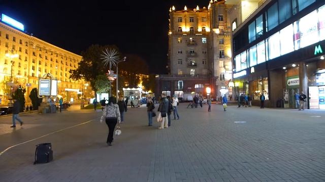 Walking in Kyiv метро Хрещатик Київ смотреть онлайн