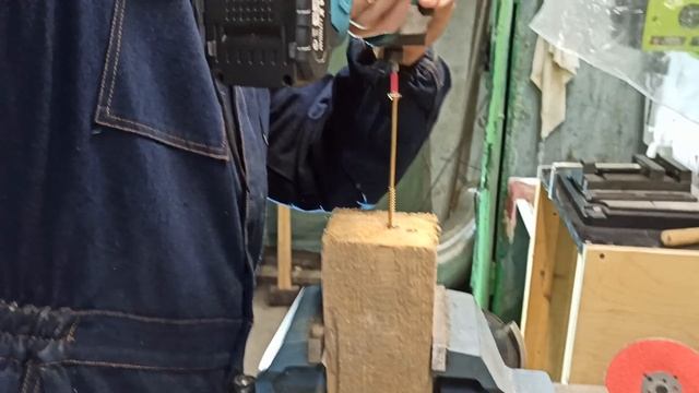 импакт, винтоверт, ударный шуруповёрт (реплика Dewalt Dcf850 ) тест 160 саморез