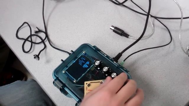 MIDI synthesizer смотреть онлайн