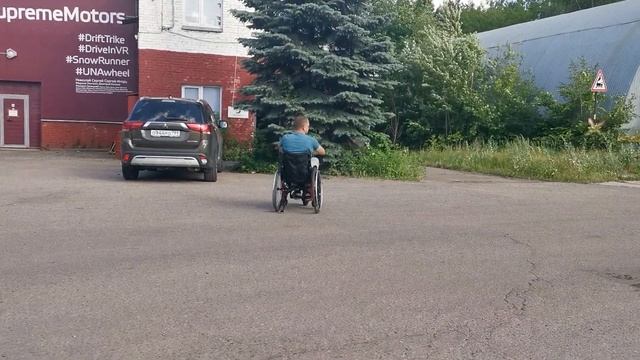 Электрическая приставка TUKAS для кресла-коляски активного типа смотреть онлайн