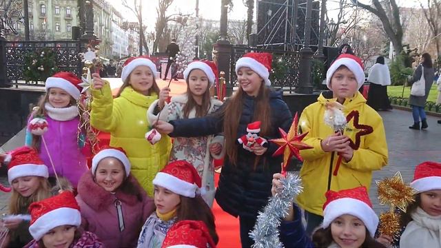 Кавер песни " Щедрик" - слова:народнi, музика народна в обр.М.Леонтовича. смотреть онлайн