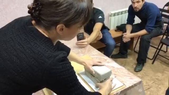 Не разорвать!!! Супермощный клей TYTAN за 5 сек склеил кирпичи! смотреть онлайн