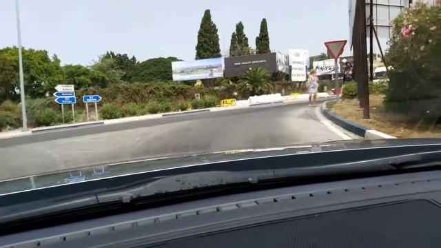 Поехал на заправку и мыть машину. смотреть онлайн