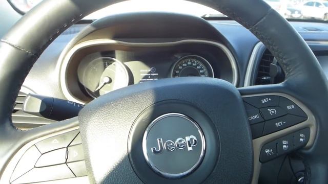 Джип Чероки изготовление дубликата чип ключа зажигания в Минске Jeep Cherokee Smart Key Programmin смотреть онлайн