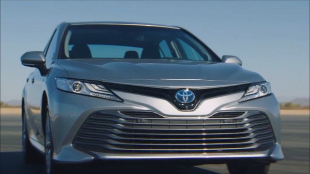 2017 Honda Accord VS Toyota Camry 2018 смотреть онлайн