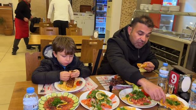 ADANA'NIN TRIPADVISOR BİRİNCİSİ KEBAPÇISI ! L Sokak Lezzetleri
