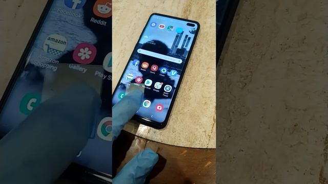 Сканер отпечатков Samsung Galaxy S10 обошли с помощью 3D-принтера смотреть онлайн