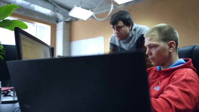 Global internet company. смотреть онлайн