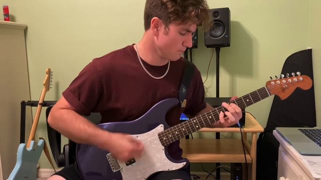 blink-182 - Anthem, Pt. 2 (Guitar Cover)(Warmoth Tom DeLonge Strat Build) смотреть онлайн
