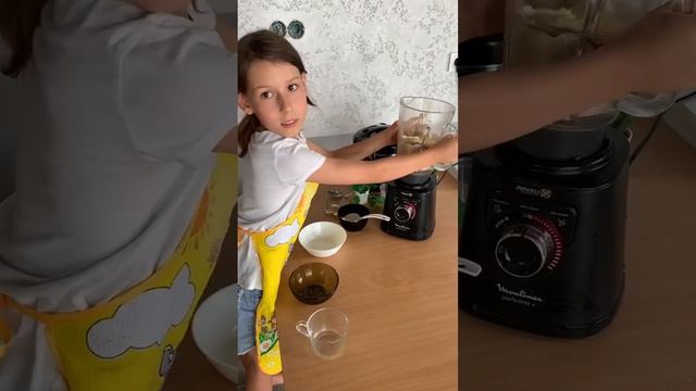 Шоколадный кекс в мультиварке смотреть онлайн