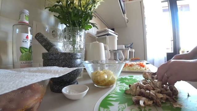 Рассказываю притчу=) и готовлю свинину с грушами и рисом. Готовим Дома!!! смотреть онлайн
