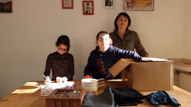 Распаковка НЕ Потерянных посылок/ Посылка с неизвестным товаром/ #жизньвгермании #семейныйвлог смотреть онлайн