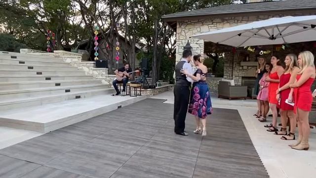 Passionate Argentine Tango - Moonlit Tango - Bachelorette Party - Lindsey & Ricardo with Tim Bond смотреть онлайн