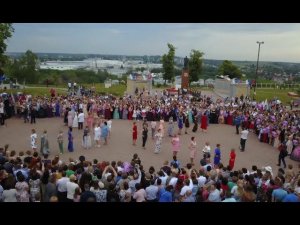 Лебедянские зори 2019. Часть 3. Выступление родителей и песня выпускников.