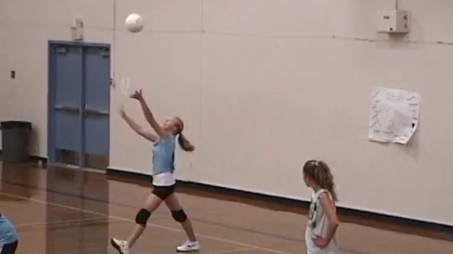 Volleyball - 8th Grade Holmes Jr. High