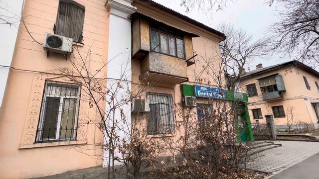 Алматы. Старые дома на улице Жарокова. смотреть онлайн