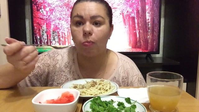 МУКБАНГ МАКАРОНЫ С ТУШЁНКОЙ // MUKBANG/АСМР/ASMR// СЛОМАЛСЯ ТЕЛЕФОН, ЖИЗНЬ ОСТАНОВИЛАСЬ смотреть онлайн