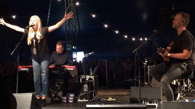 Bethel Music 'FOREVER' Unplugged - Big Church Day Out 2017 at Kingdom Come Tent смотреть онлайн
