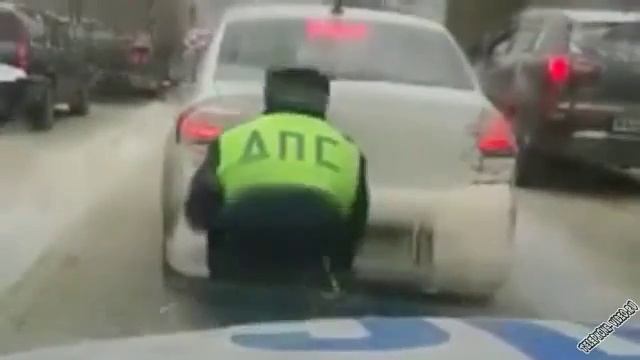 инспектор ребятам на фронт я там уже был и знаю каково это 2202 2003 4591 2586 сбер смотреть онлайн
