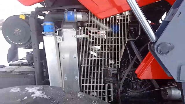МТЗ 952.3 и Турс 1500М смотреть онлайн