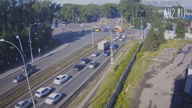 29.06.2016, 08.26, г. Кемерово, пр. Шахтеров - ул. Нахимова смотреть онлайн