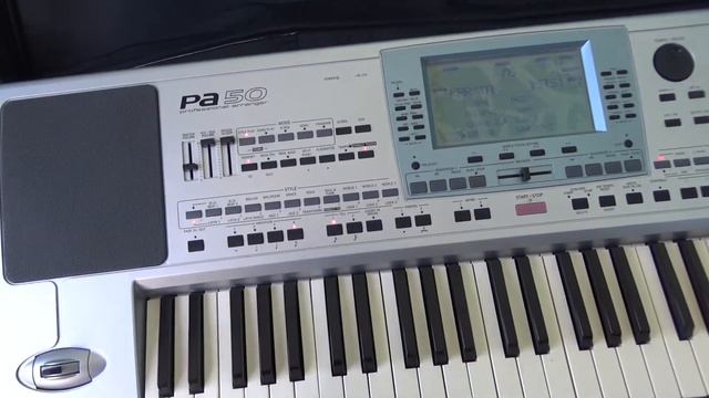 Korg PA 50 synth performing KRR TAK User Music Style смотреть онлайн