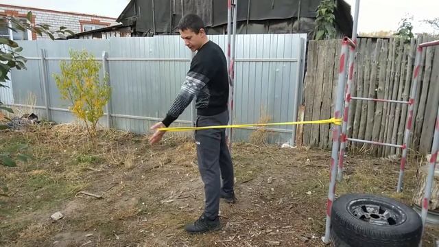 Как разогреть плечевую манжету и другие суставы перед тренировкой/Разминка с резиной смотреть онлайн
