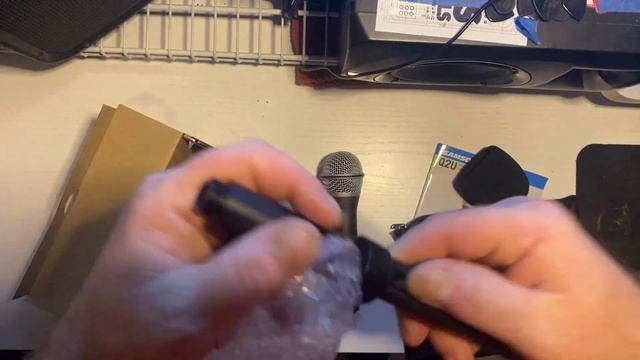 What's in the box and Mic check | Samson Q2U смотреть онлайн