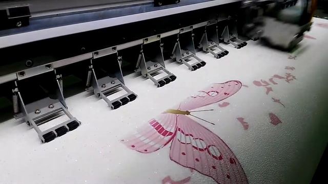 Видео с производства фотообоев смотреть онлайн