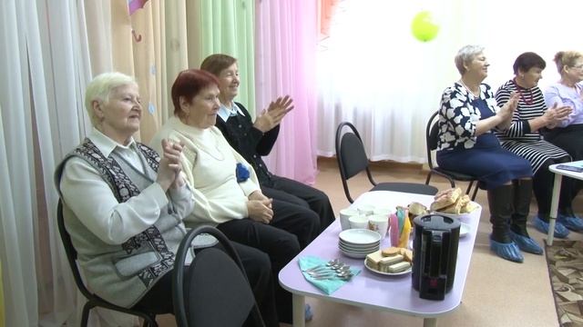 Пенсионеры в детском саду смотреть онлайн