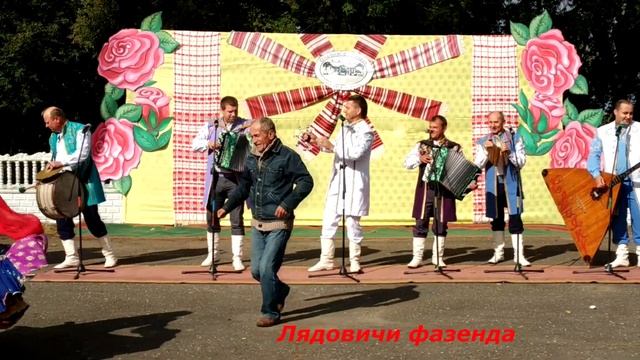 Прикольная песня - " Игрушка на всю ночь " Деревенские мужики ЖГУТ !!! смотреть онлайн