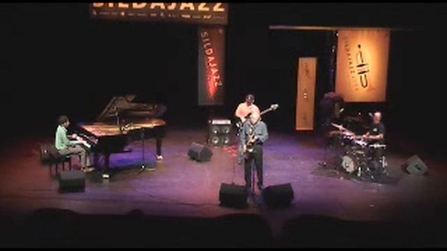 Isfar Sarabski - The Limping Stranger (Norway Silda Jazz 2008) смотреть онлайн