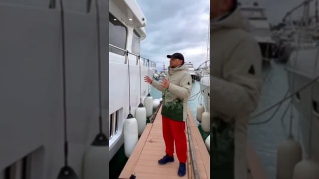 Экстерьер яхты Popilov 19.99 Как вам? смотреть онлайн