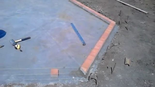 начало укладки плитки под беседку смотреть онлайн