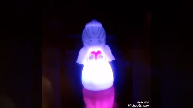 Залипательное видео "Рождественский ангелочек" смотреть онлайн