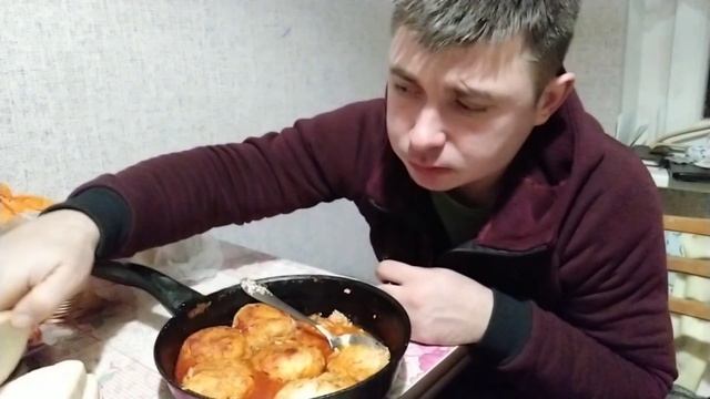Мукбанг ? ДОМАШНИЕ СОЧНЫЕ ТЕФТЕЛИ#mukbang