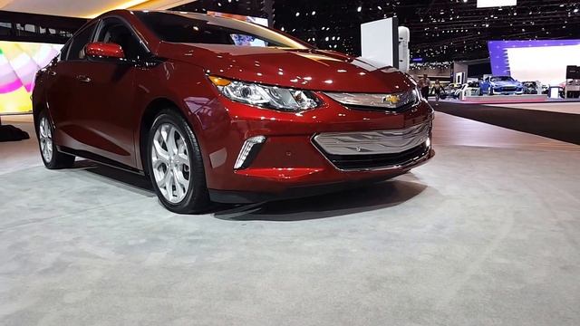 2016 Chevrolet Volt Hatchback Exterior Walkaround 2016 Chicago Auto Show смотреть онлайн