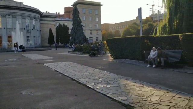 Vlog 184: Сегодня воскресенье,а значит пойдём гулять. смотреть онлайн