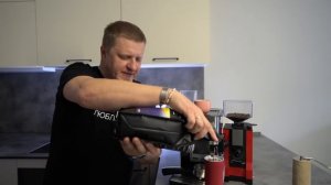 ОНА НЕ УСТУПАЕТ ПО КАЧЕСТВУ DeLonghi! Обзор рожковой кофеварки Teqqo Aromastar