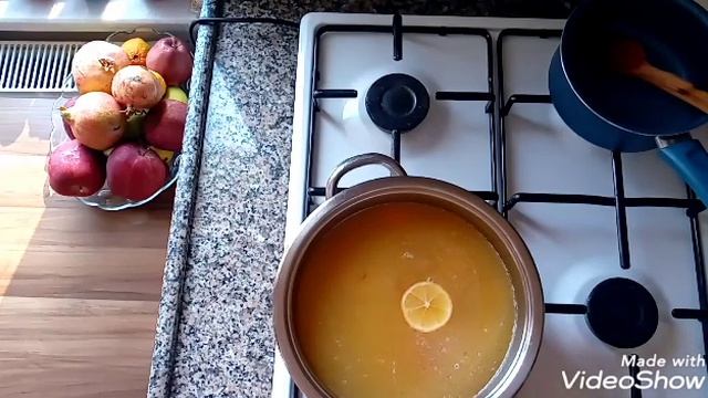 Крем супа от червена леща със застройка