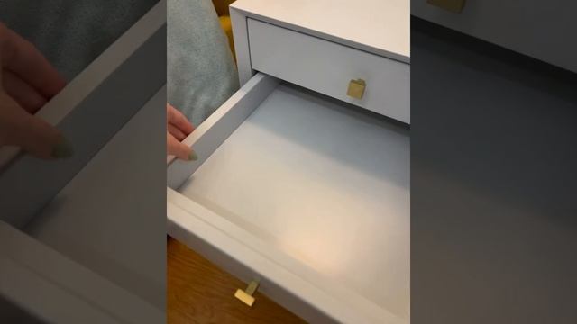 Обзор прикроватной тумбочки с сайта stulompostolu.ru смотреть онлайн