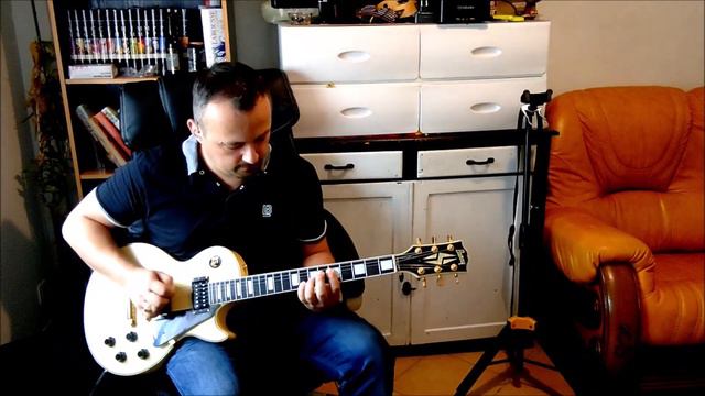 U2 - New Year's Day cover ( Line 6 Helix) смотреть онлайн