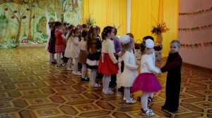 Танец «Дождик-дождик кап-кап-кап». Средняя группа № 9.  Ясли-сад № 92 г. Гродно.